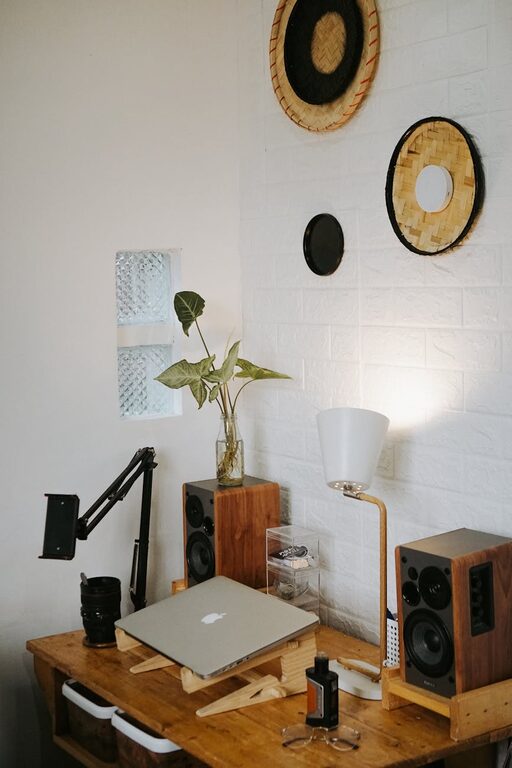 Tips for Creating a Cozy and Productive Home Office Environment