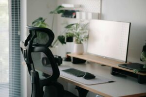 Tips for Creating a Comfortable and Productive Home Office Space