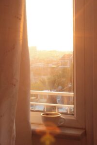 How to Create a Relaxing Morning Routine to Start Your Day Off Right
